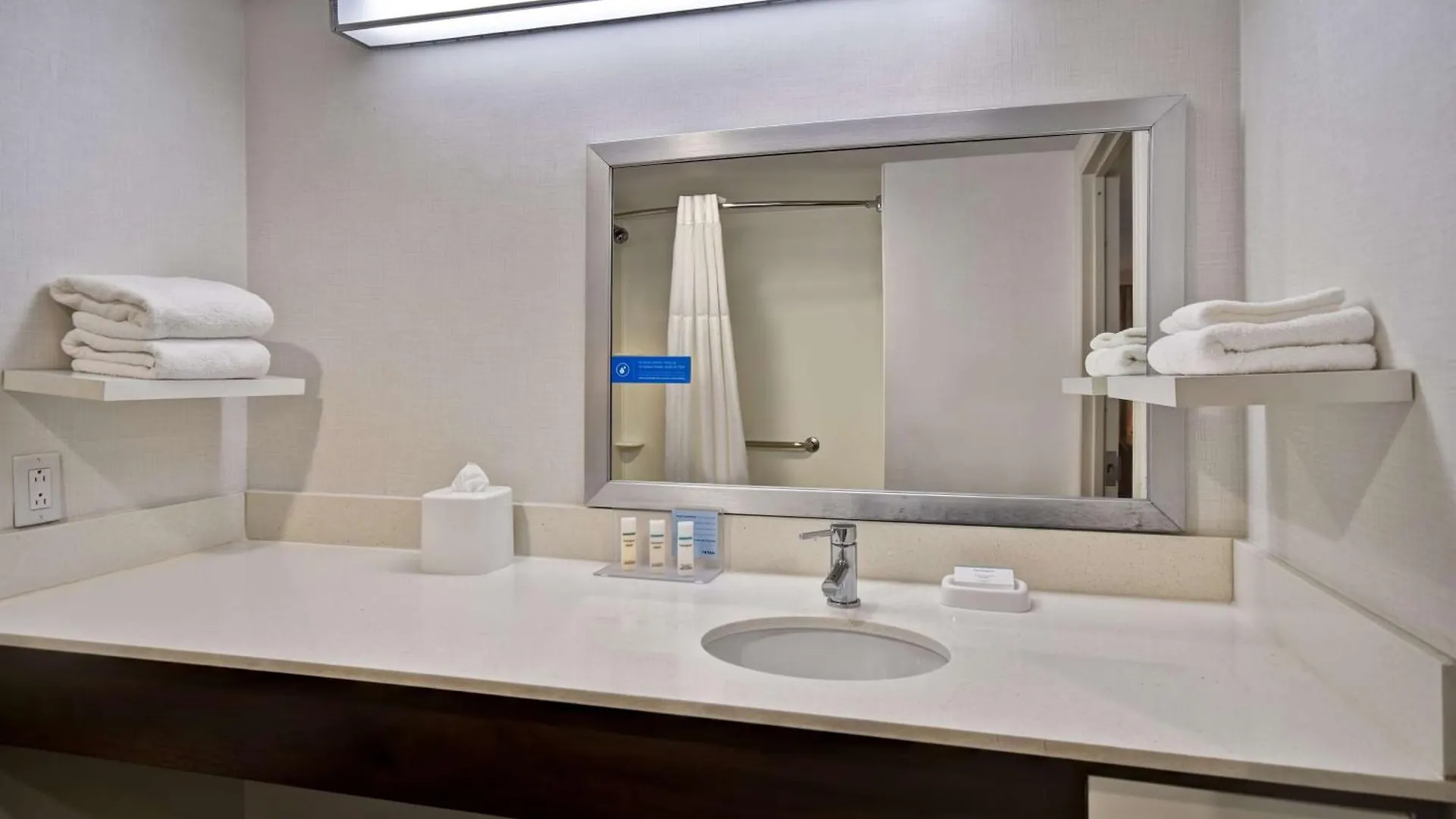 Hampton Inn Ny-Jfk New York United States