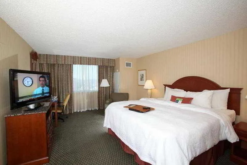 ניו יורק Hampton Inn Ny-Jfk מלון