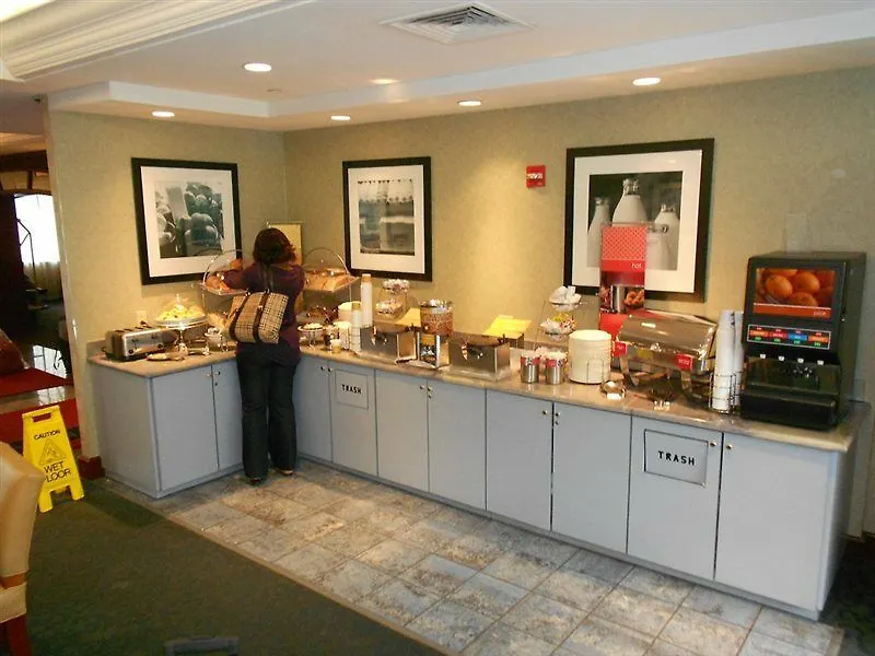 ניו יורק Hampton Inn Ny-Jfk 3*, ניו יורק